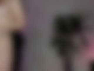 emma7's Live Sex Cam Show