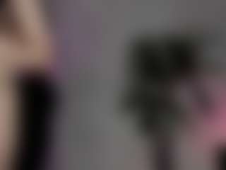 emma7's Live Sex Cam Show