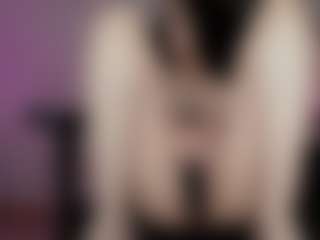 emma7's Live Sex Cam Show