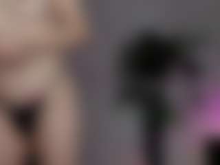 Live cam show with emma7 - Shaved on milfzrlive.com
