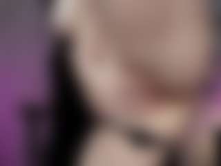 emma7's Live Sex Cam Show