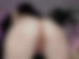 emma7's Live Sex Cam Show