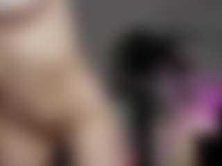 emma7's Live Sex Cam Show