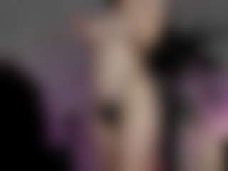 Live cam show with emma7 - Athletic on intimatelivegirls.com