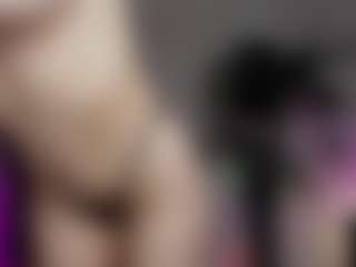 emma7's Live Sex Cam Show