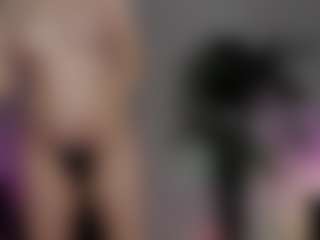 emma7's Live Sex Cam Show