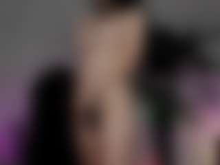 emma7's Live Sex Cam Show