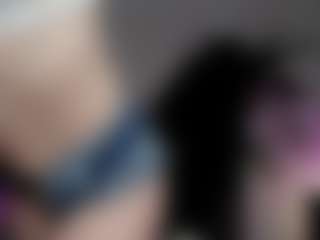 Live cam show with emma7 - Butt Plug on Camsoda