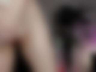 emma7's Live Sex Cam Show