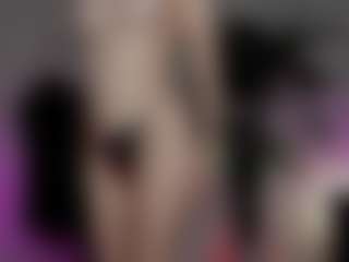 emma7's Live Sex Cam Show