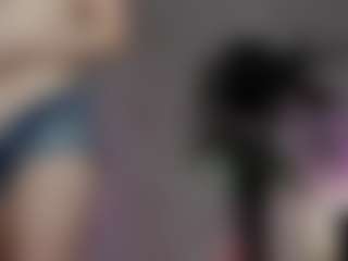 emma7's Live Sex Cam Show