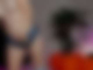 emma7 MILF webcam performer live streaming