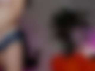 emma7's Live Sex Cam Show