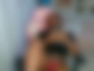 Live cam show with msfitqueen - Black on Strip Flash - Live Sex Shows