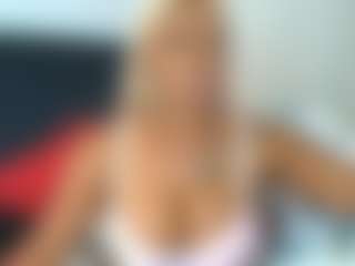 Live cam show with msfitqueen - Tease Black on hornycams.live
