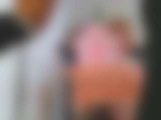 Live cam show with msfitqueen - Yoga MILF on CamClone
