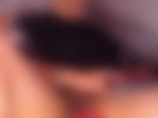 isabellamout's Live Sex Cam Show