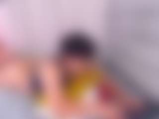 isabellamout's Live Sex Cam Show