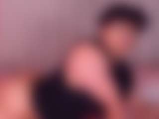 isabellamout's Live Sex Cam Show
