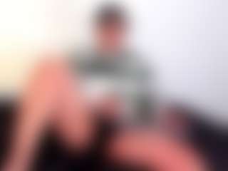 Live cam show with Yossef_Transboy - No Smoking on madthumbs
