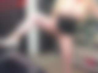 newlisa2018's Live Sex Cam Show