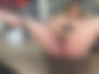 newlisa2018's Live Sex Cam Show