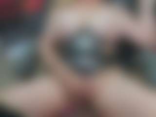 newlisa2018's Live Sex Cam Show