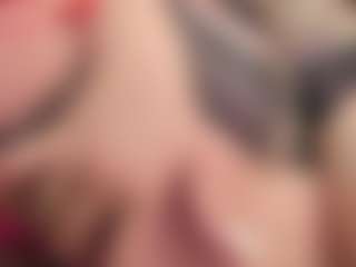 newlisa2018's Live Sex Cam Show
