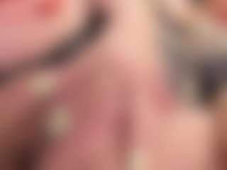 newlisa2018's Live Sex Cam Show