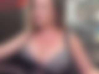 newlisa2018's Live Sex Cam Show