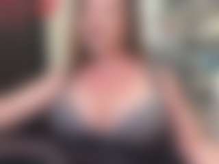 newlisa2018's Live Sex Cam Show