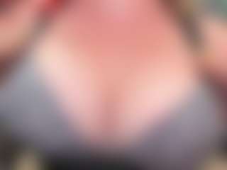 newlisa2018's Live Sex Cam Show