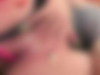 newlisa2018's Live Sex Cam Show