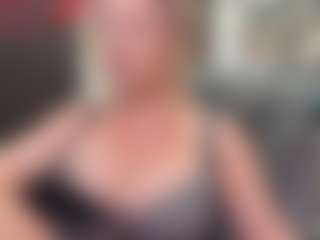 newlisa2018's Live Sex Cam Show