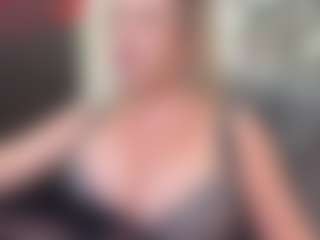 newlisa2018's Live Sex Cam Show