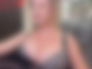 newlisa2018's Live Sex Cam Show