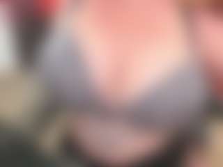 newlisa2018's Live Sex Cam Show