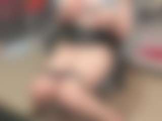 newlisa2018's Live Sex Cam Show