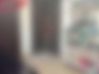 newlisa2018's Live Sex Cam Show