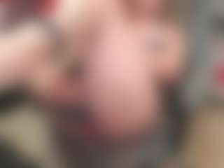 newlisa2018's Live Sex Cam Show