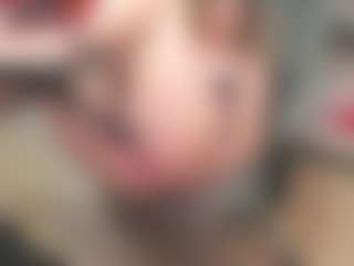 newlisa2018's Live Sex Cam Show