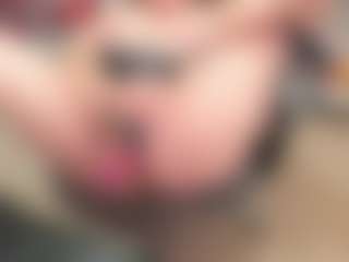 newlisa2018's Live Sex Cam Show