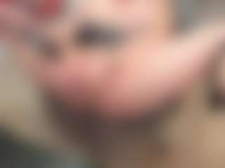 newlisa2018's Live Sex Cam Show