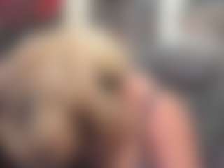 newlisa2018's Live Sex Cam Show