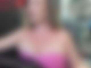 newlisa2018's Live Sex Cam Show
