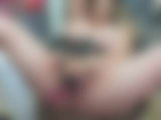 newlisa2018's Live Sex Cam Show