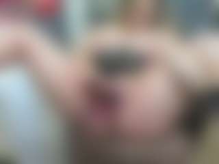 newlisa2018's Live Sex Cam Show