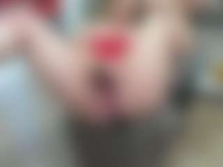 newlisa2018's Live Sex Cam Show
