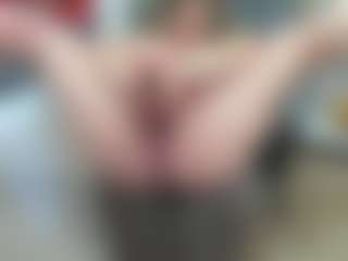 newlisa2018's Live Sex Cam Show