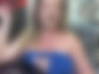 newlisa2018's Live Sex Cam Show